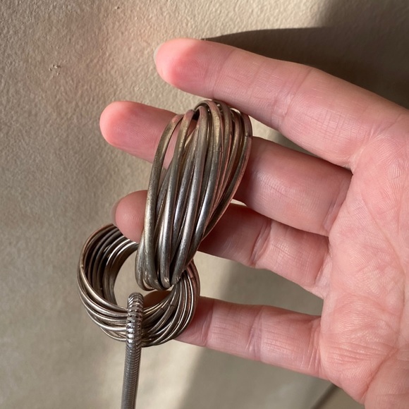 MarlaWynne MultiRing Pendant Necklace Silvertone - Picture 4 of 5